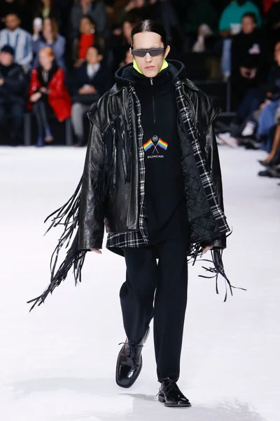 Look 51